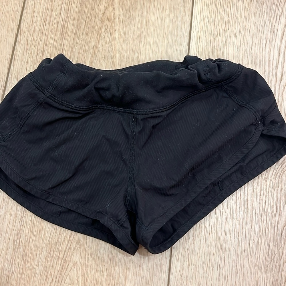 black iviva shorts